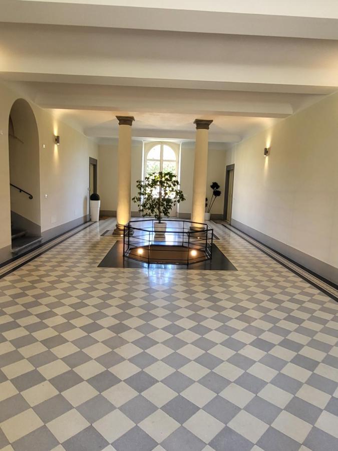 La Villa Apartments - Convenient For Sardinia And Corsica - 4 Beds - Private Parking Included With Camera Livorno Zewnętrze zdjęcie